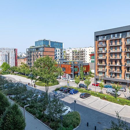 Rentplanet - Apartament Sierakowskiego Varşovia Exterior foto